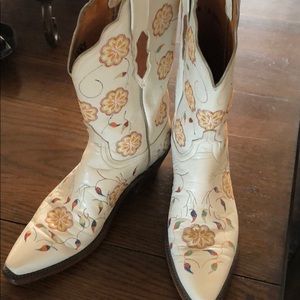 Lucchese cowboy boots